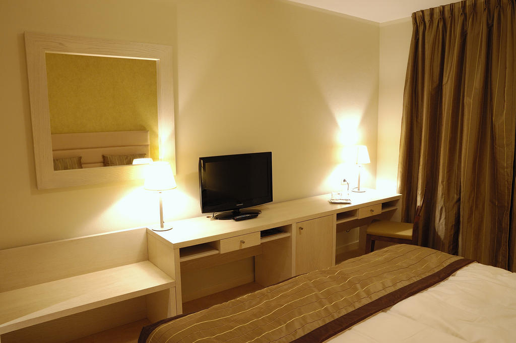 Hotel Predium Vráble Chambre photo